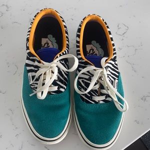 VANS ZEBRA PRINT WITH GREEN SUEDE